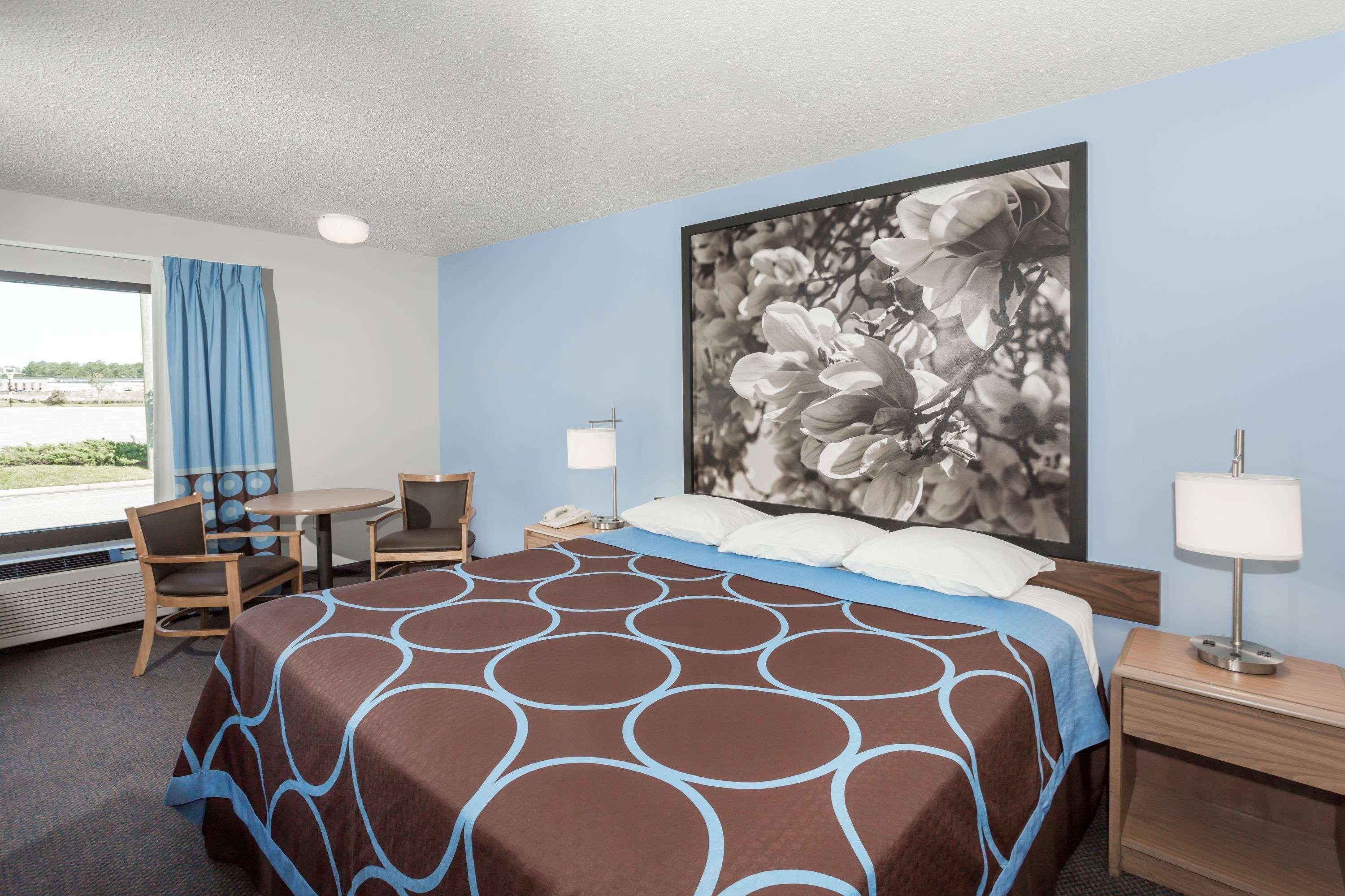Отель Super 8 By Wyndham Valdosta Ga I-75 Экстерьер фото